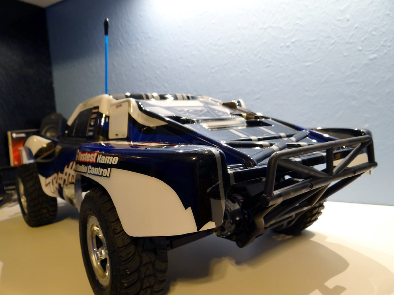 Illustration for article titled Traxxas Slash 2WD Review & Show :D